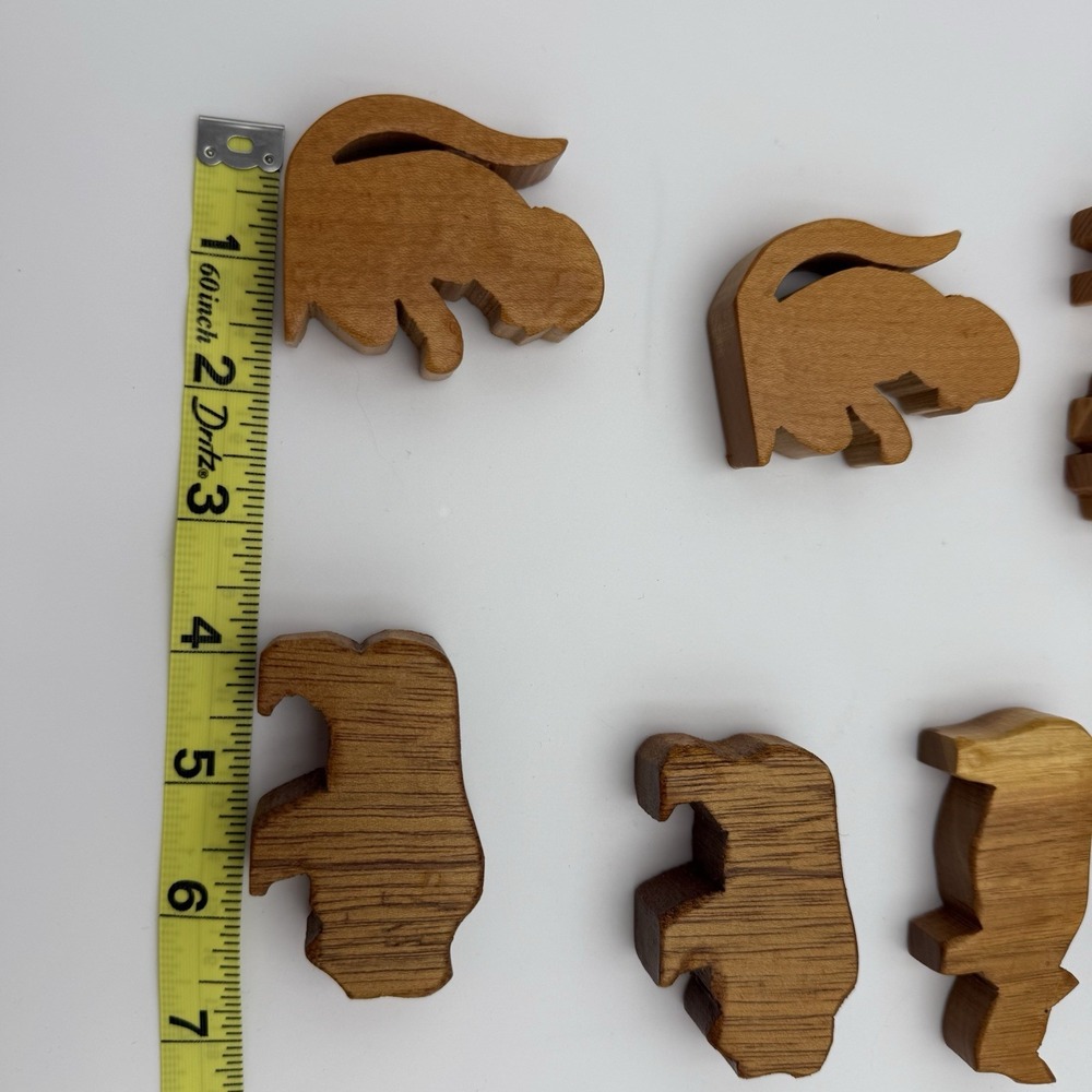 Vintage Hand Carved Wooden Noahs Ark Animals 18 Pcs Biblical Folk Art Montessori - Picture 4 of 6